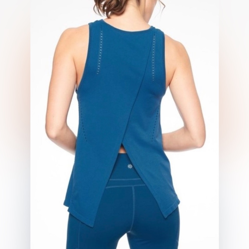 Athleta Foothill Tank, size M